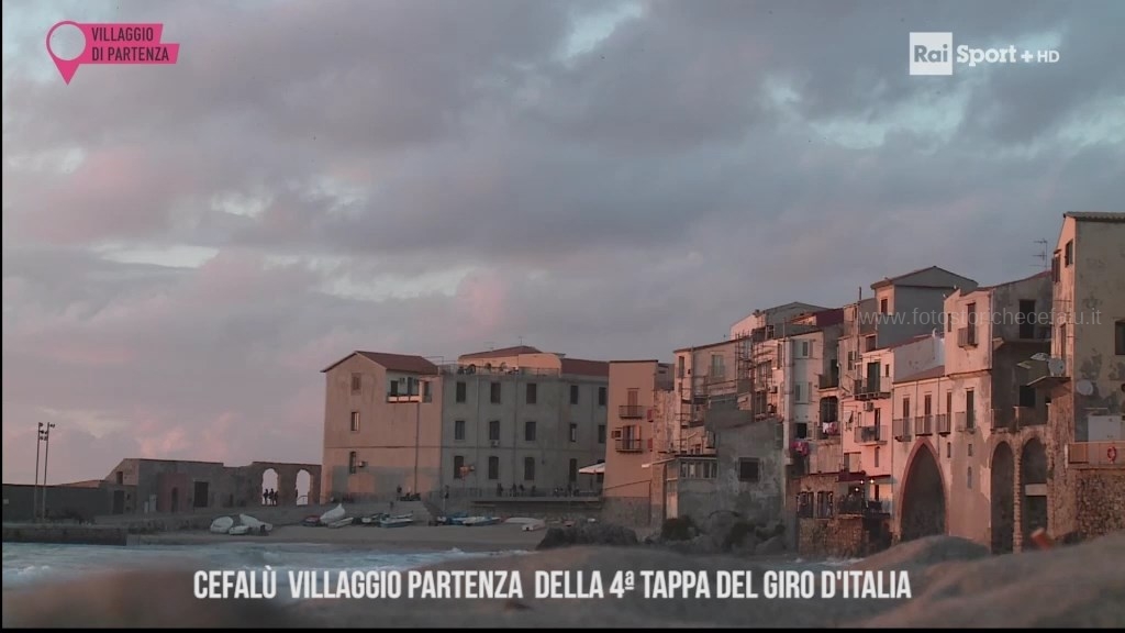 Cefalù - Partenza quarta tappa Giro d'Italia